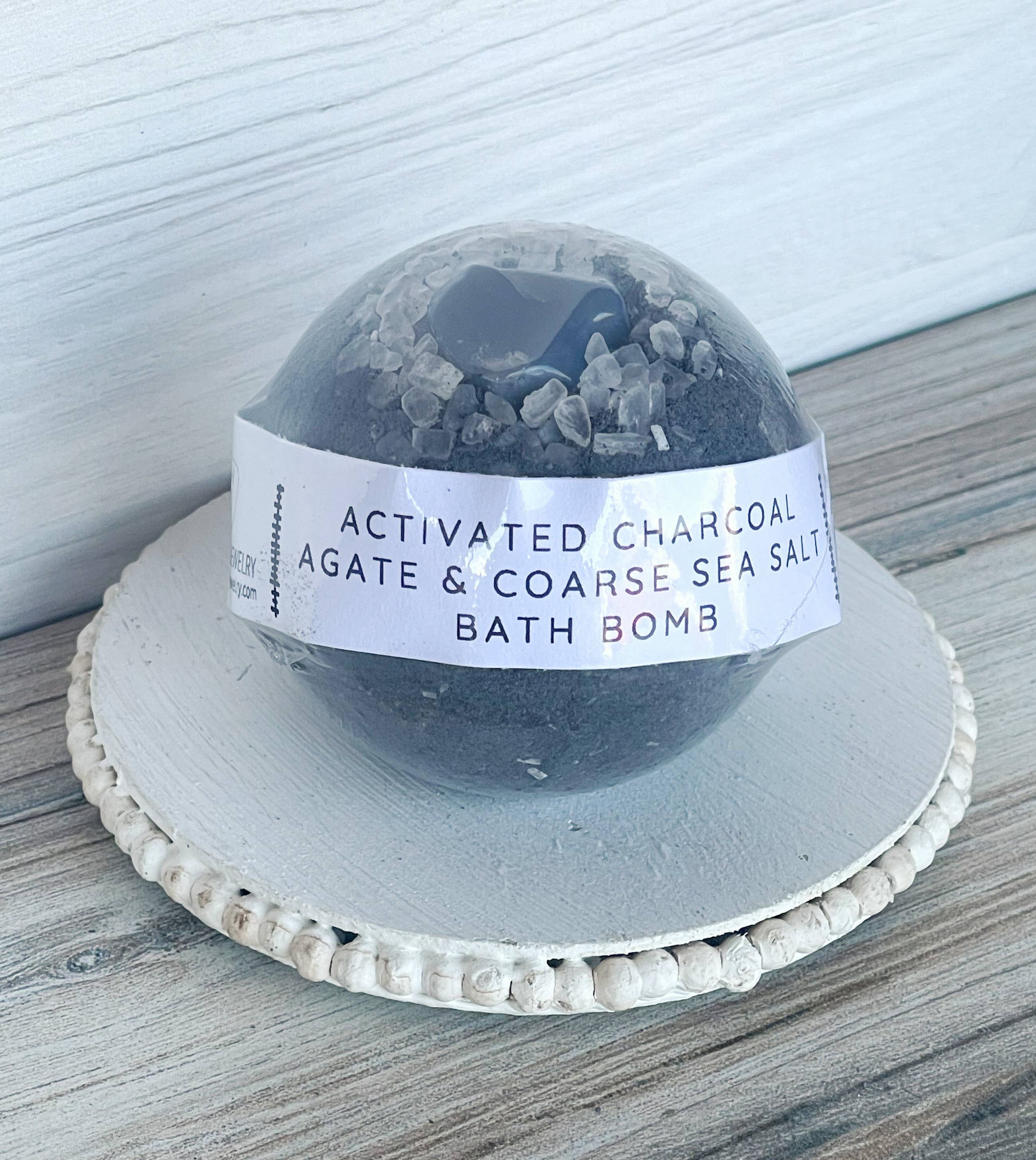 Activated Charcoal Bath Bomb with Agate & Sea Salt | Handmade Dye-Free Bath Fizzy