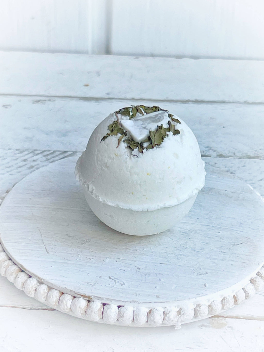 Mini Howlite & Peppermint Bath Bomb with Hemp Seed Oil | Handmade Dye-Free Bath Fizzy