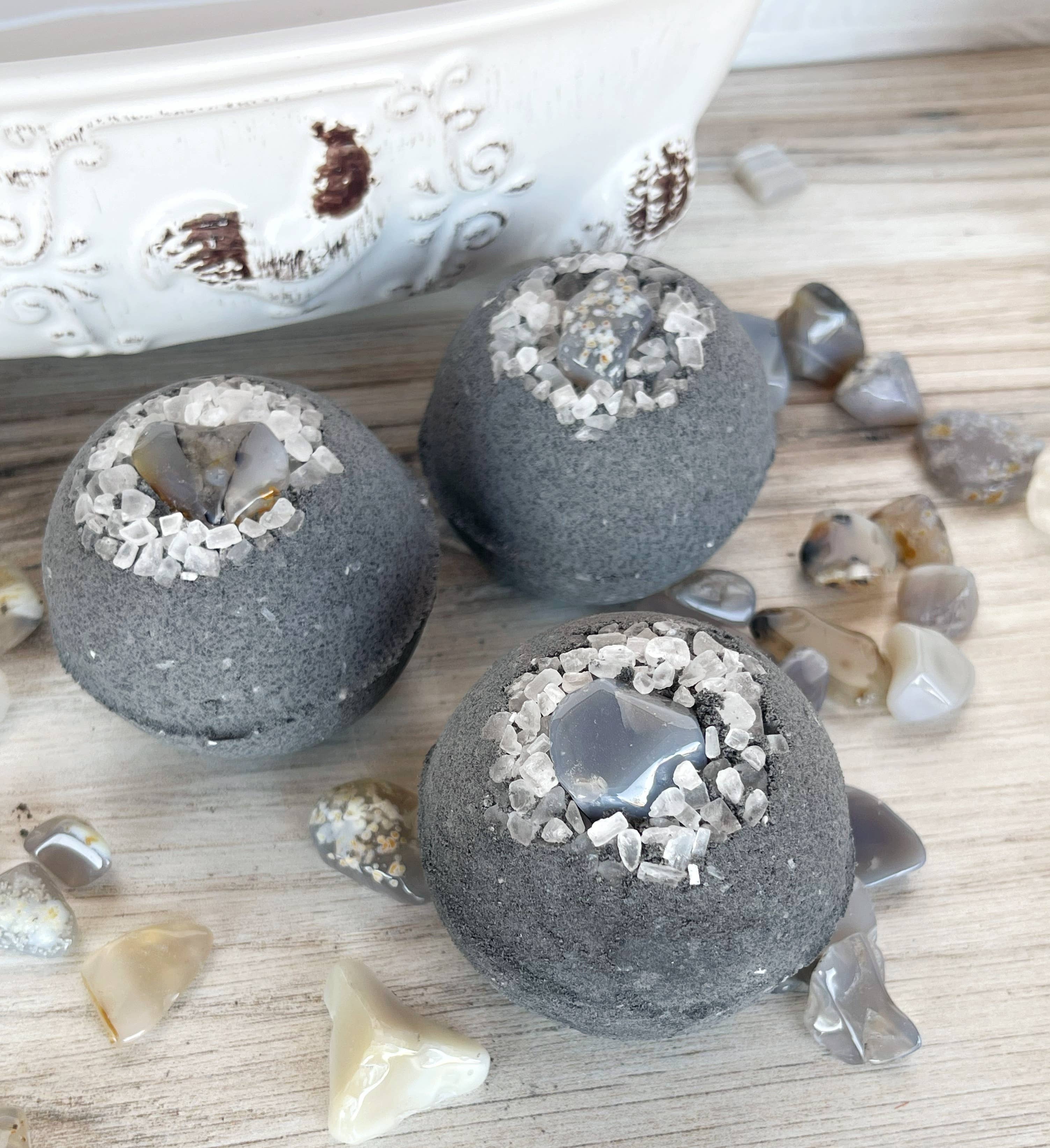 Activated Charcoal Bath Bomb with Agate & Sea Salt | Handmade Dye-Free Bath Fizzy