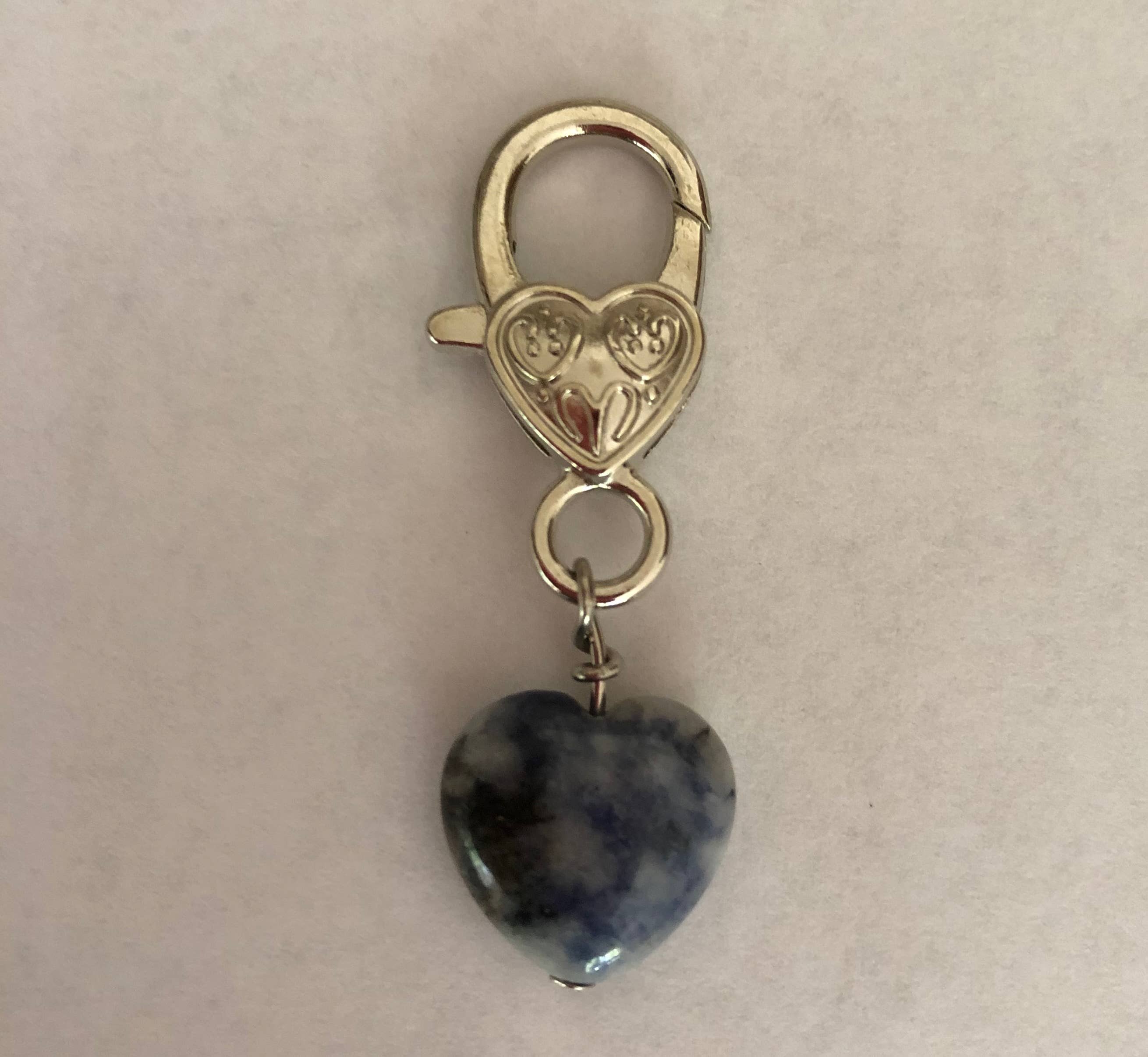 Sodalite Heart Pet Collar Charm – Blue Natural Stone Pet Accessory for Dogs & Cats
