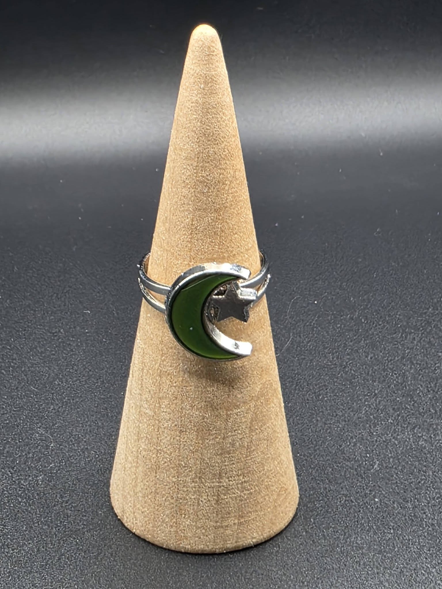 Color-Changing Mood Rings – Silver Adjustable Emotion Rings