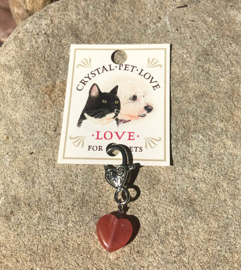 Cherry Quartz Heart Pet Collar Charm – Red Crystal Pet Accessory for Dogs & Cats