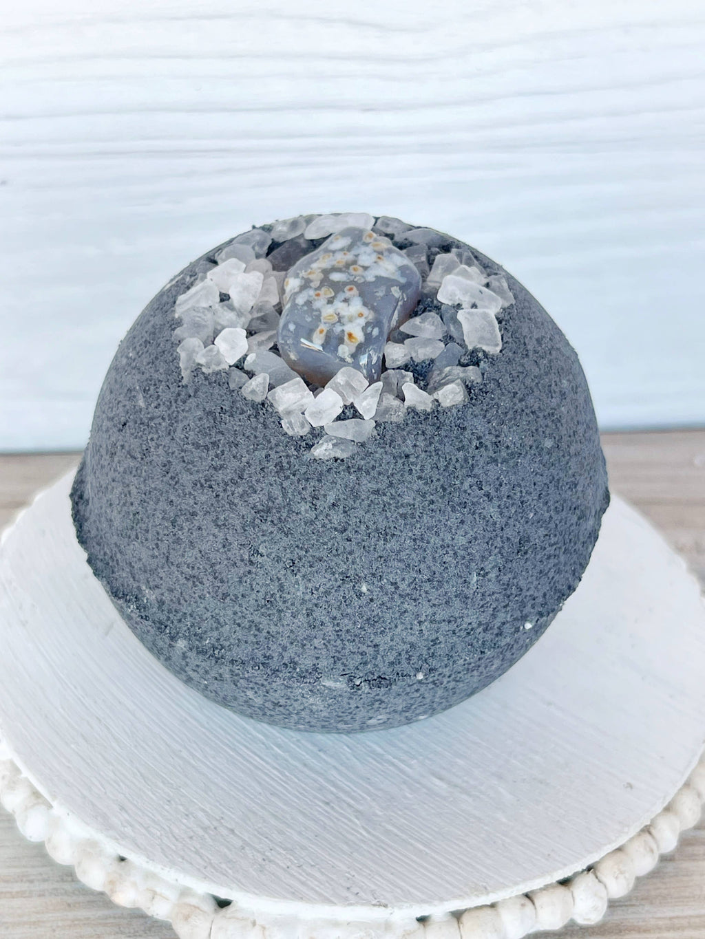 Activated Charcoal Bath Bomb with Agate & Sea Salt | Handmade Dye-Free Bath Fizzy