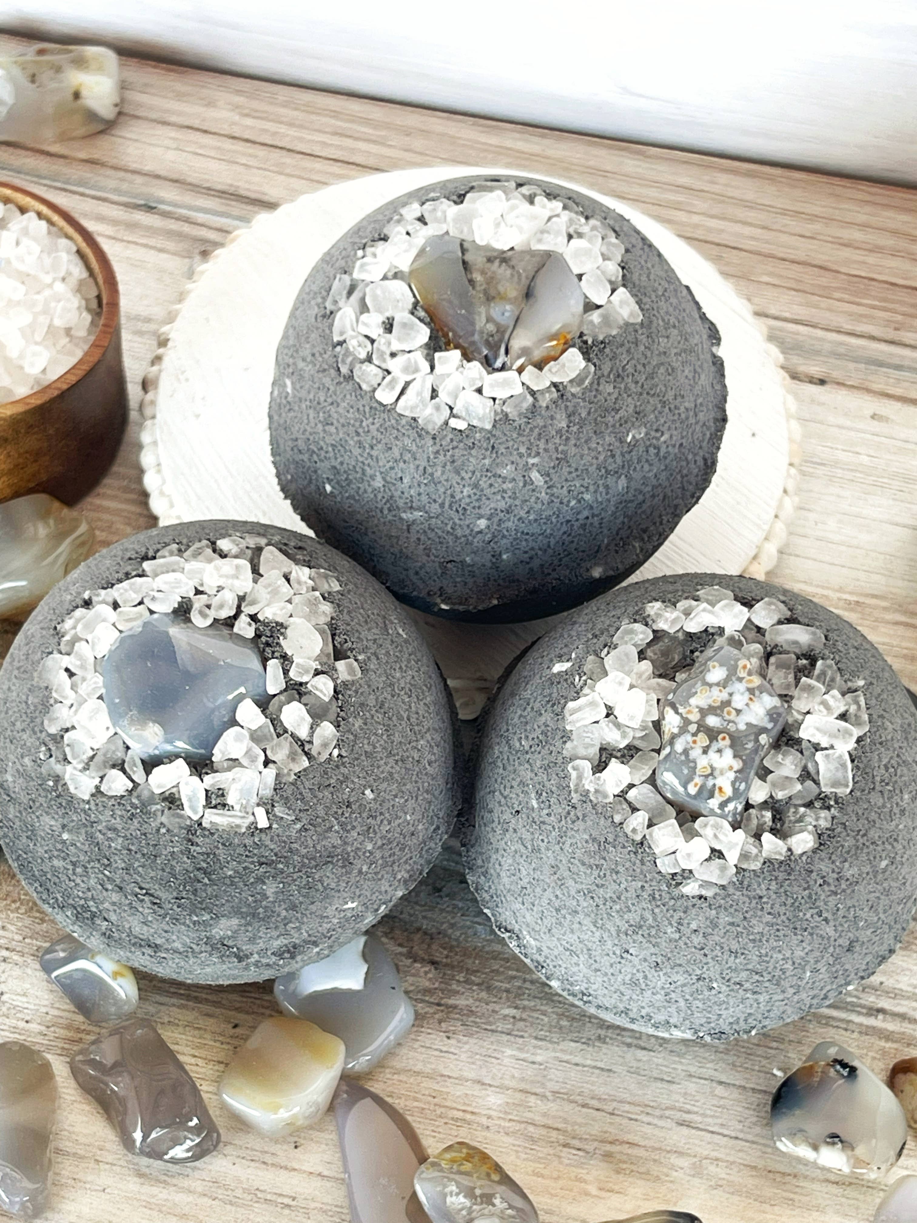 Activated Charcoal Bath Bomb with Agate & Sea Salt | Handmade Dye-Free Bath Fizzy